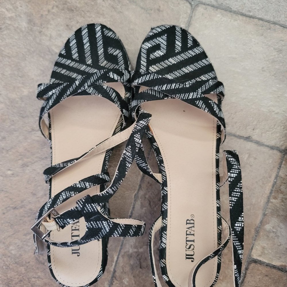 Shoes - Picture 3 of 13